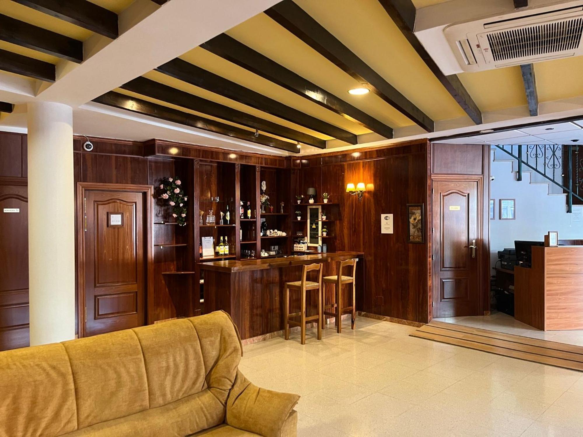 Hospedium Hotel Blu Fonseca Peligros Buitenkant foto